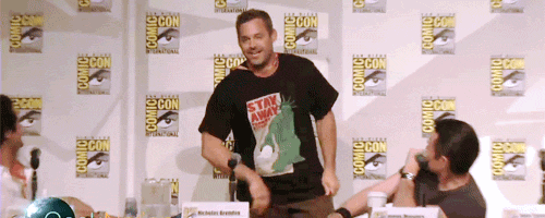danielosbournes:Nicholas Brendon doing the Snoopy Dance at the Buffy Turns 20 panel at SDCCI love yo