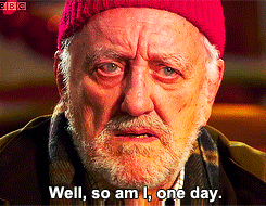 doctorcanon:  I’m quite positive that expression in the third gif is David Tennant,