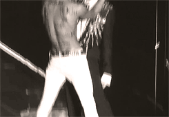 bbyhunnie-blog:  Jongtae performance; requested by anon 