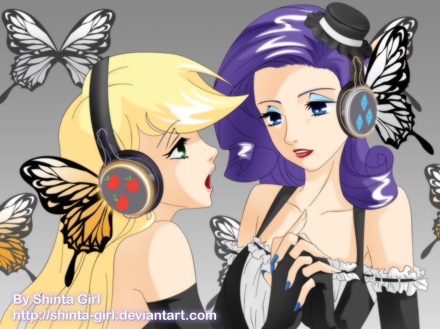 rainbowdash-likesgirls:  I don’t get this lesbian butterfly headphones meme thing,