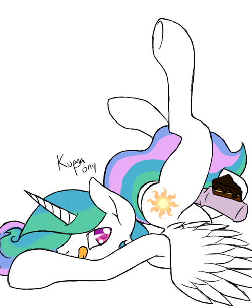 30minchallenge:  Looks like you guys preferred your naughty genderswapped Celestia.