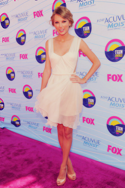 ghostindamirror:  2012 Teen Choice Awards  