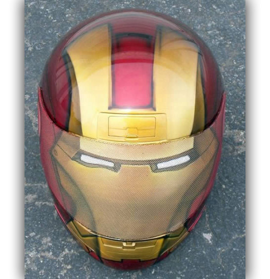 Cascos de superhéroes