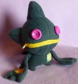 ambertdd:  Banette doll commission :D 