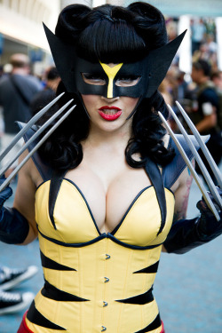 Comicbooksex:  Female Wolverine At Comic Con … Wow 0_0 … Marvel Comics 