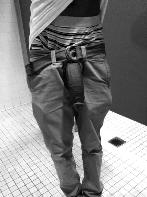 nastylilhoodfreakz:  mannish ass… http://www.facebook.com/swaggamer——http://twitter.com/swaggahjacked