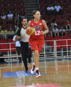 fyeahbballplayers:  USA Womens Basketball’ Diana Taurasi; 