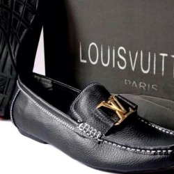 theshinysuitheory:  Louis Vuitton Car Shoe