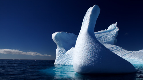 A beautiful iceberg looking a bit like a melting Hershey’s Kiss | Near Melchior Island, Antarc