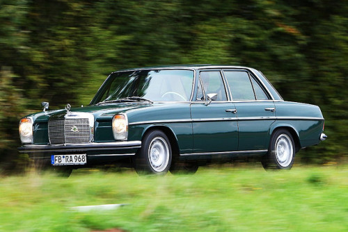 Mercedes-Benz W114 - W115 Limousine by Auto Clasico on Flickr.