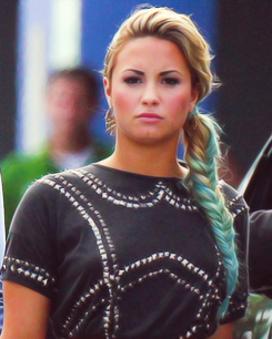 ohmydevonnelovato:  Demi @ X-Factor Bootcamp in Miami, FL 