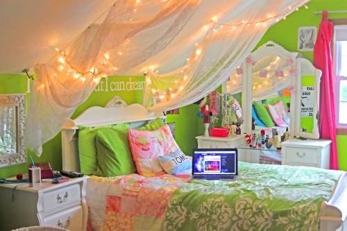 reblawging:i want a pretty room 