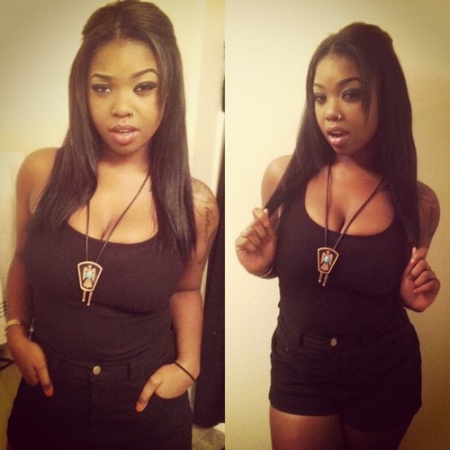 fuckyeahdarkgirls:  http://kirstenbrittany.tumblr.com/ fuckyeahdarkgirls!