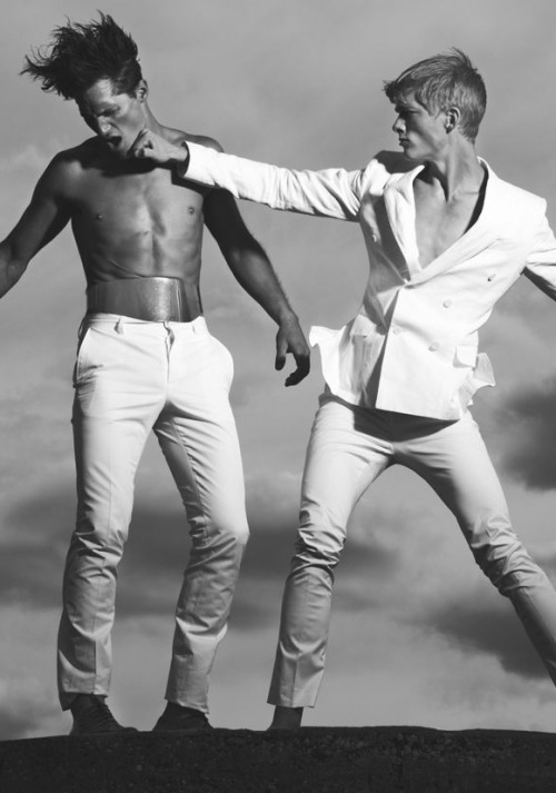 Live the Fashion
