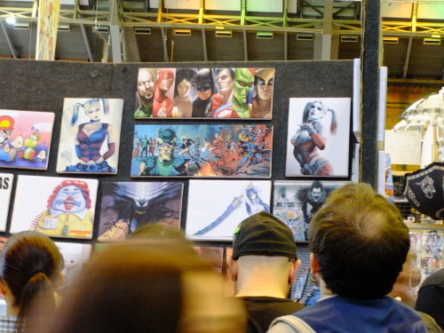 stickypiston:  ubermidget:  WARNING - If you see this stall at a convention in the UK or Europe, DO NOT APPROACH OR BUY FROM THIS STALL! The art featured on these canvases have been printed without the original artists’ permission, simply taken from