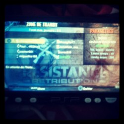 A default de jouer a #COD je retourne Sur Résistance en mode DM pour revenir a min ancien niveau (Pris avec Instagram)