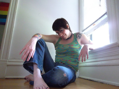 Porn In which I rock an ugly fuckin’ tanktop photos