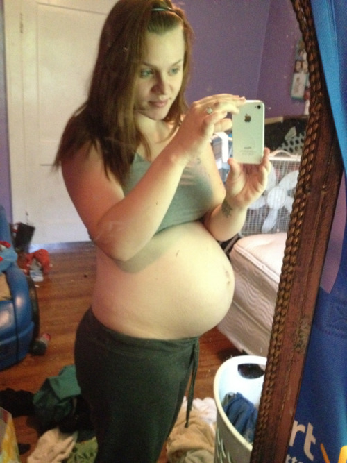 XXX raisingkings:  27 weeks and 1 day ❤  photo