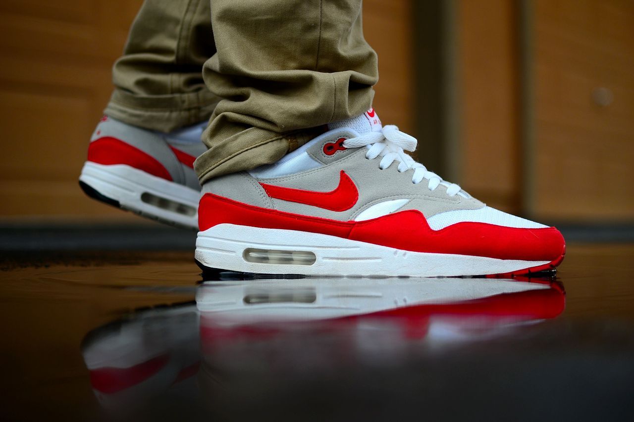 Аир макс 1. Nike Air Max 1 og. Nike Air Max one 87. Nike Air Max 87 Anniversary White Red. Nike Air Max 87 Red White.