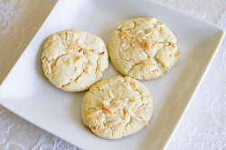 fattributes:  Toasted Coconut Cookies