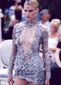 ilivebytherulesoffashion:  Tricia Helfer at Dior Fall Winter 1997 Haute Couture http://ilivebytherulesoffashion.tumblr.com/ 