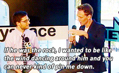  Tom Hiddleston on fighting with Chris Hemsworth in