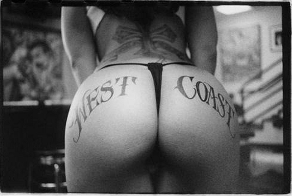  tashahfrench: Now that’s reppin’ 