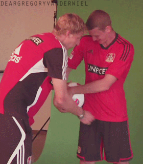deargregoryvanderwiel:  Kiessling is teasing Lars. That’s funny. 