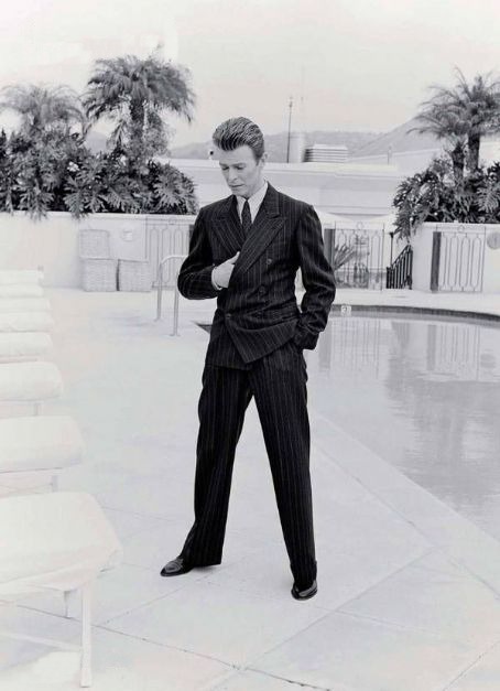 bowies-union-jack-coat:  *throws pants at him* 