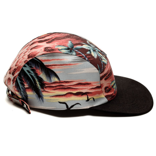 MOUPIA Hawaiian Sunset 5 panel hat €45.00 - sold out in 2 minutes follow http://5-panel-caps.tumblr.