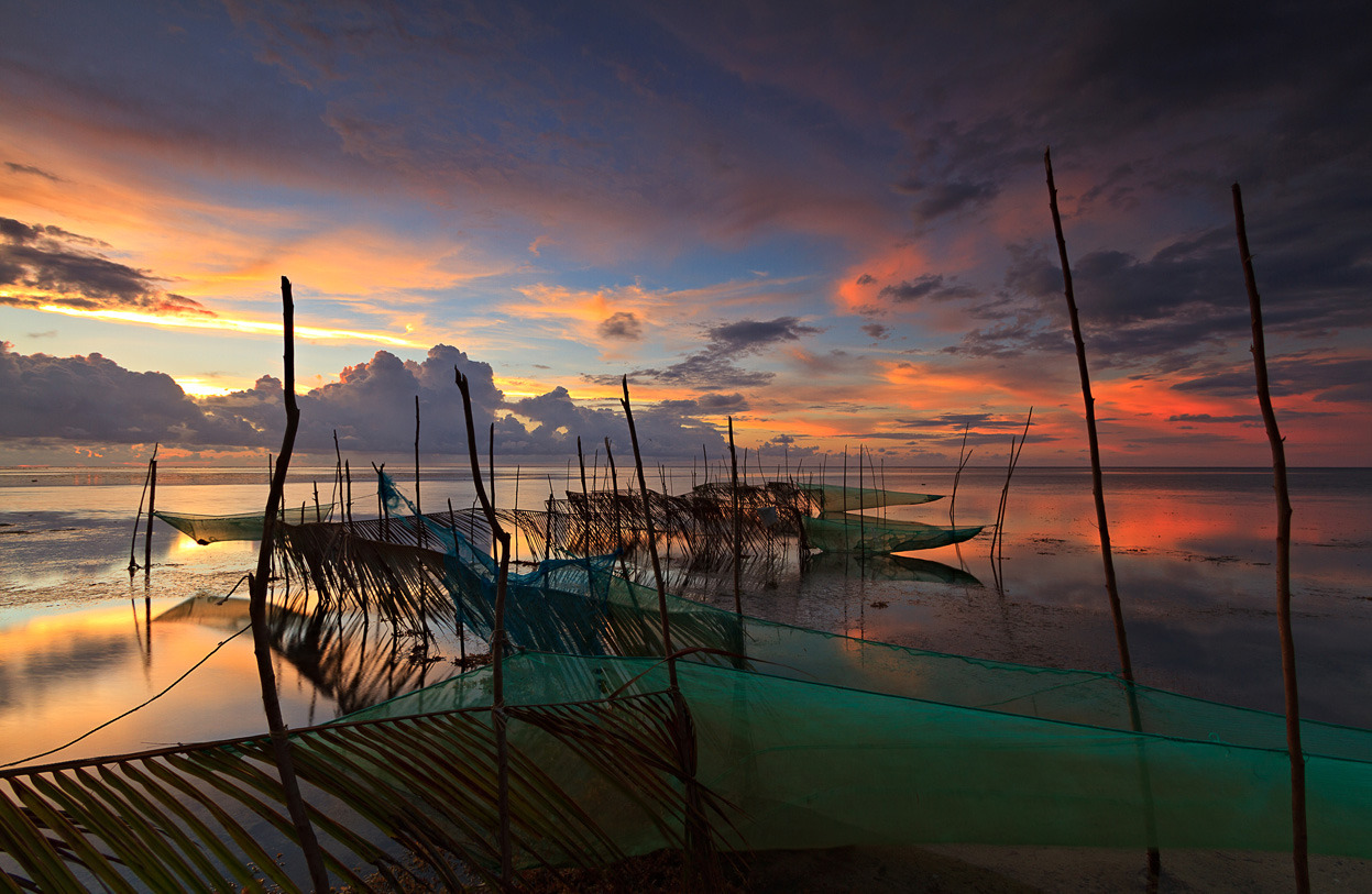 jlcastilloch:  ¿Qué color falta? (vía National Geographic Traveler Photo Contest