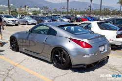 jdmlifestyle:   Autocon LA 2012 - Z in the parking lot. Snaps By: Kevin Chow  