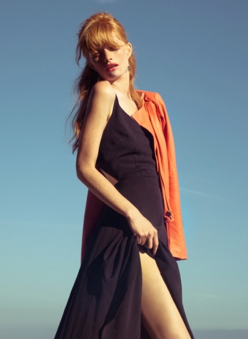 Amanda Smith, photogenic Californian model in a amazing fashion shoot.