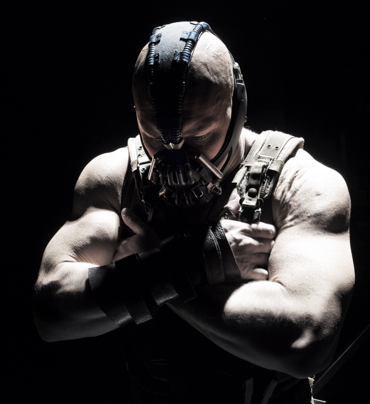yournameonawhisper:  “You think darkness is your ally? You merely adopted the dark.