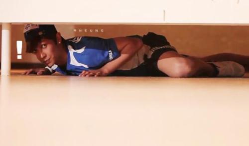 vipapluskissmeshawol:  We see you Joon :D