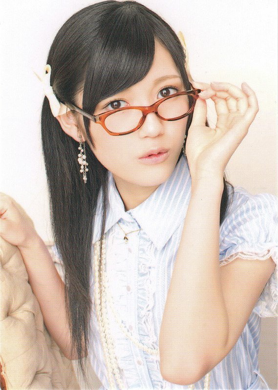 croneko:  渡辺麻友 2nd single「大人ジェリービーンズ 」 店舗外付け特典トレカ