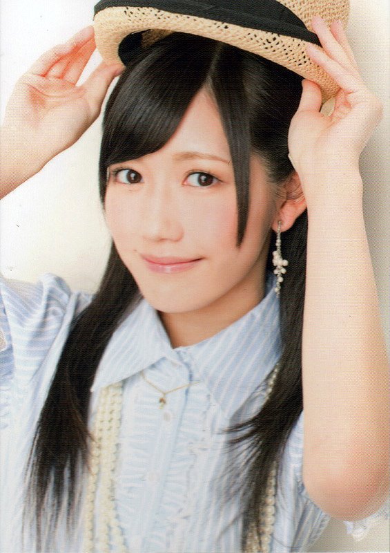 croneko:  渡辺麻友 2nd single「大人ジェリービーンズ 」 店舗外付け特典トレカ