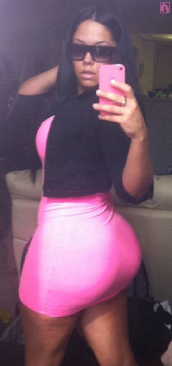 SEXY BEAUTIFUL AND THICK