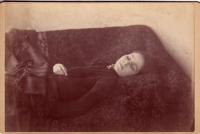 themorbidandbizarre:  Memento Mori The earliest post-mortem photographs are usually