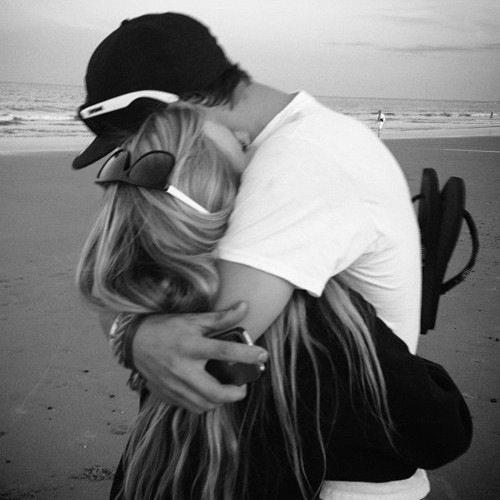 n4ughty-y:  lovemarking:  love couples romance blog  ♡ love, sex, kissing, and more ♡