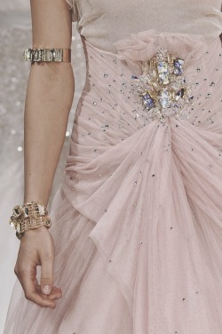   details at Jenny Packham Spring 2010 