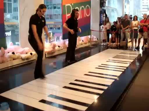 videohall:  Two girls, one piano. Warning: Awesome.  “I hate people who start clapping to things like this. Screw clap starters.”  