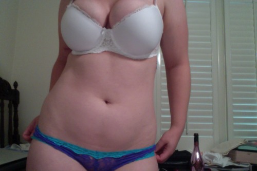 moan-forpleasure:  can you tell I’m bored? adult photos