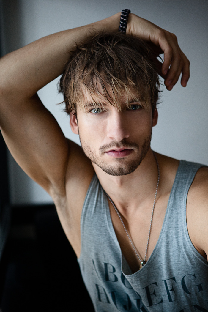 amanthing:  Visit amanthing Hunk Edition Blog 