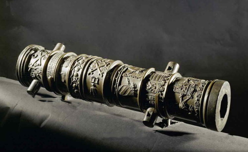 Model of the cannon “Lauerpfeif” (1506) made for Emperor Maximilian I Design: J. Koelder