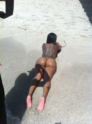 kingz-king:   Wankaego (via kingz-king)   