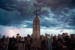 johnny-escobar:  Apocalyptic looking skies over NYC (July 26, 2012) 