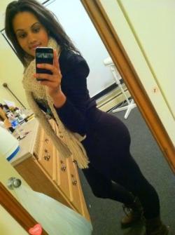 allthickwomen:  Her name is Natalie Nicole. She’s been around tumblr for a while. Im not sure if she still has a tumblr. 