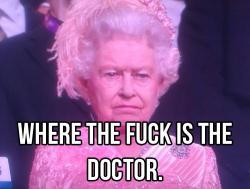 the-observers-island:  I’ve seen the angry face of the queen the entire afternoon in Tumblr, but this one is the best xD 