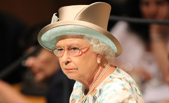 religiousdevotion:  When you think the Queen hates you and then you realise… That’s